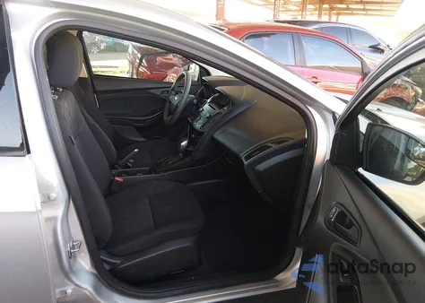 2015 Ford Focus S из США, поврежденный, VIN 1FADP3E20FL326127